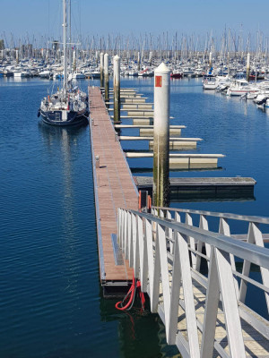 Ponton Cherbourg par Degaie équipements portuaires