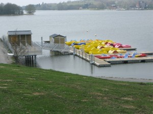 pontons spécifiques pédalos