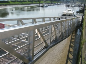 Passerelle accès passager