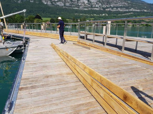 Embarcadère bois / alu, degaie Pont sur Sambre