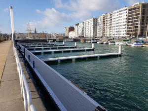 Pontons du nouveau port Mercator à Ostende